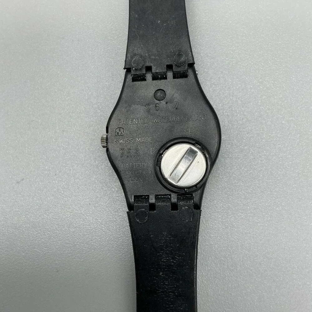 Vintage Swatch Black Magic Womens Watch 25mm Gold Tone Hands Swiss New Battery